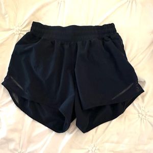 Hotty Hot Low-Rise Lined Short 4"